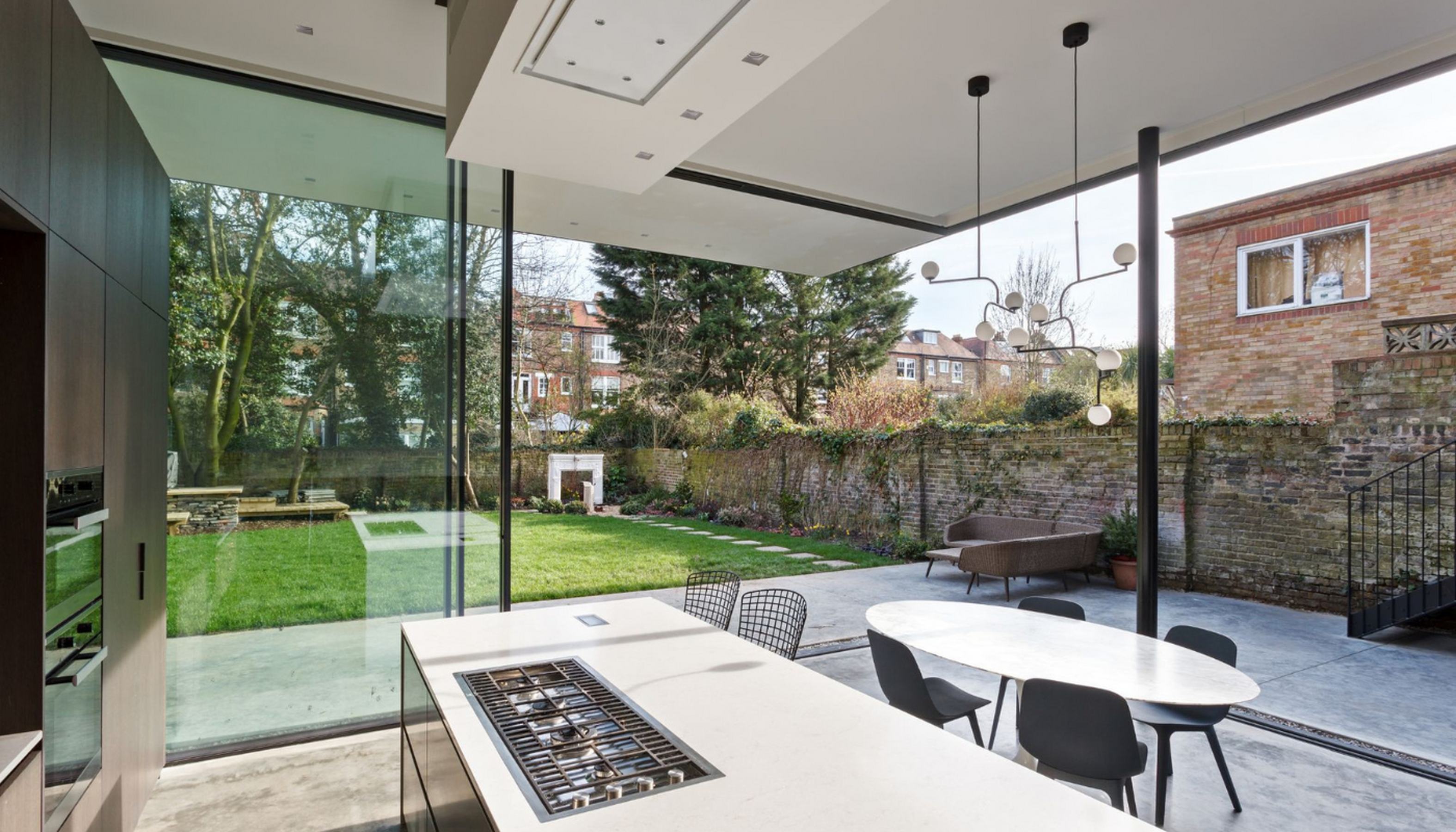 Open_Corner_Sliding_Doors Compayne_Gardens